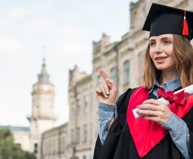 How Much Does It Cost To Get A Degree In The UK?