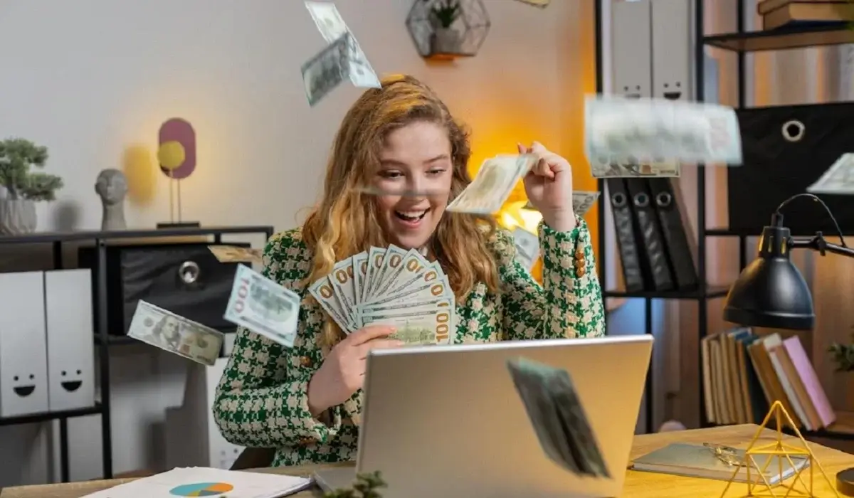 The Best Online Jobs for UK Students to Earn Money at Home